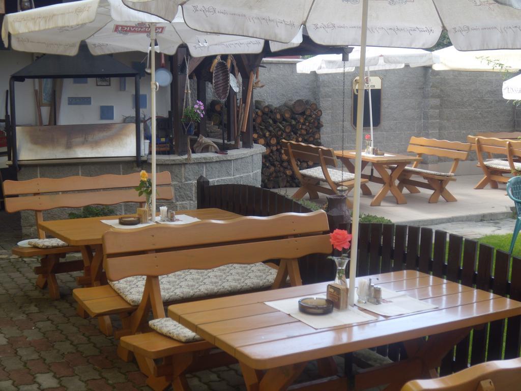 Penzion U Urbanu Nemcice (Ivancice) Exterior foto